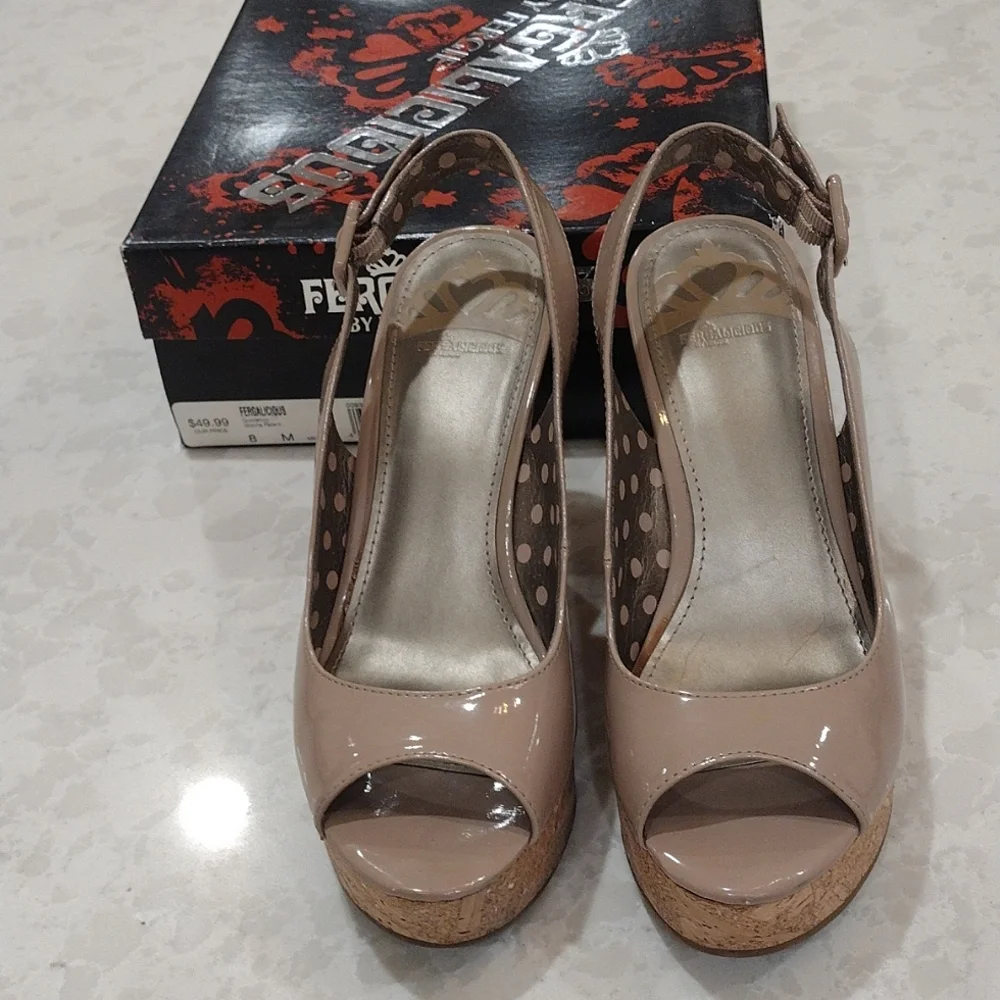 Fergalicious By Fergie. Beige and Cork Platform Wedges. Size 8M - Picture 2 of 7